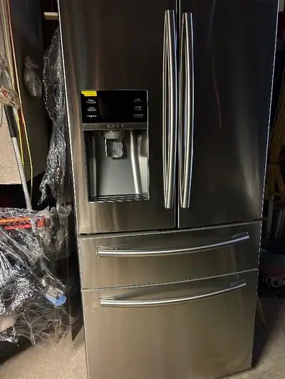 Samsung RF25HMEDBSR French Door Refrigerator with Tween Cooling, View more