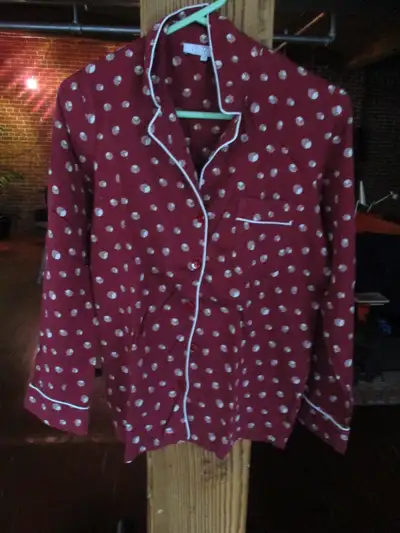 LAURENCE TAVERNIER PARIS  PYJAMAS + HOMEWEAR   50$ POUR TOUT, View more