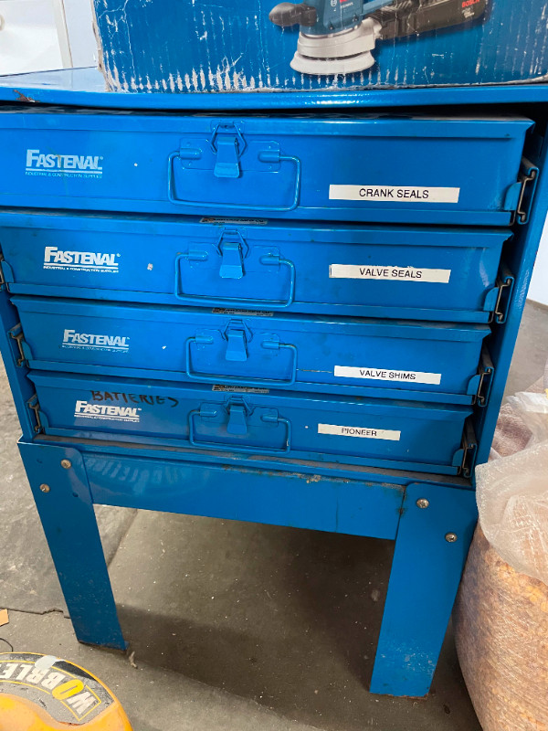 Fastenal tool box organizer (blue) in Tool Storage & Benches in Hamilton