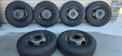 6 x Nokian Hakkapeliita LT3 235/80R17 10 ply balanced, on factory steel wheels. No TPMS. 8x200mm stu...