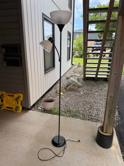 Standing lamp with two lights, functional, View more