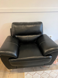 Single seat leather sofa 