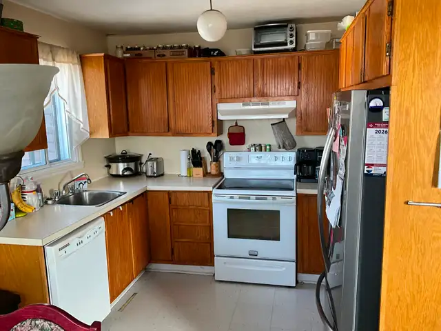 4.5 Repentigny, grand, propre, 3e étage, 1 juillet ou avant