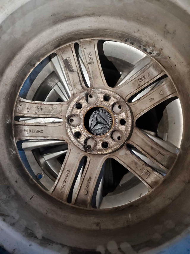 Mercedes 17'' CLK320 OEM Rims  in Tires & Rims in Kamloops - Image 3