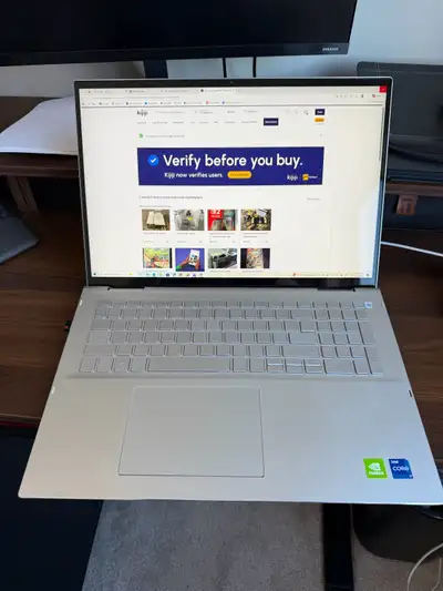 Dell Inspiron 7706 - 2in1 - 17”, View more