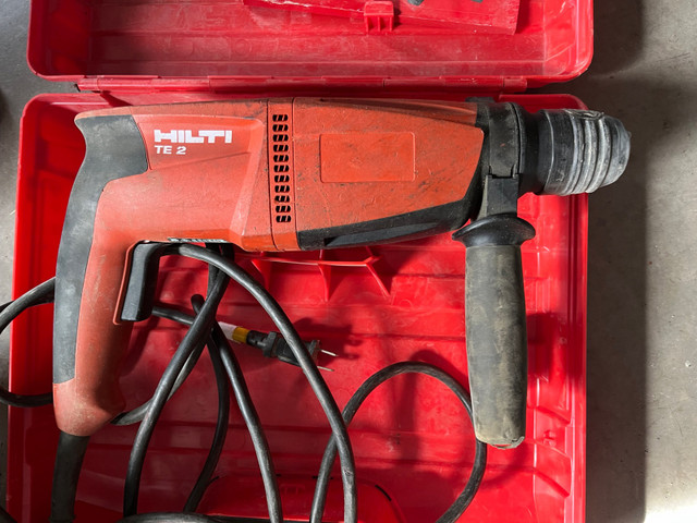 Hilti TE 2 Drill  in Power Tools in New Glasgow - Image 2
