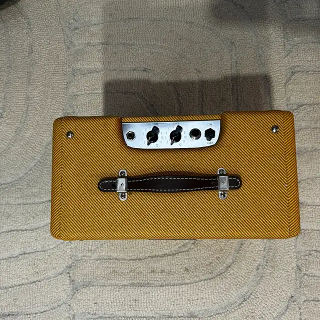 Amplificateur Fender Pro Junior IV in Amps & Pedals in West Island - Image 3