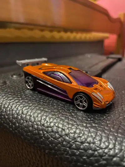 Major intersections are burnhamthorpe and confederation parkway Mississauga