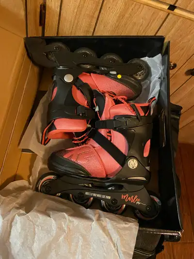 Marque K2 Ajustable de grandeur 13 à 4 Seulement les patins