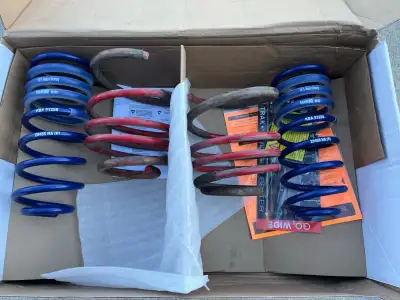 PORSCHE 996 PARTS; FAN & SUSPENSION PORSCHE 996 ENGINE COMPARTMENT FAN Willing to ship at buyers exp...