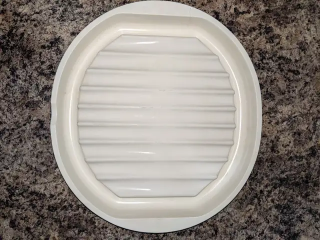 Large Roasting Pan in Kitchen & Dining Wares in Oakville / Halton Region - Image 6