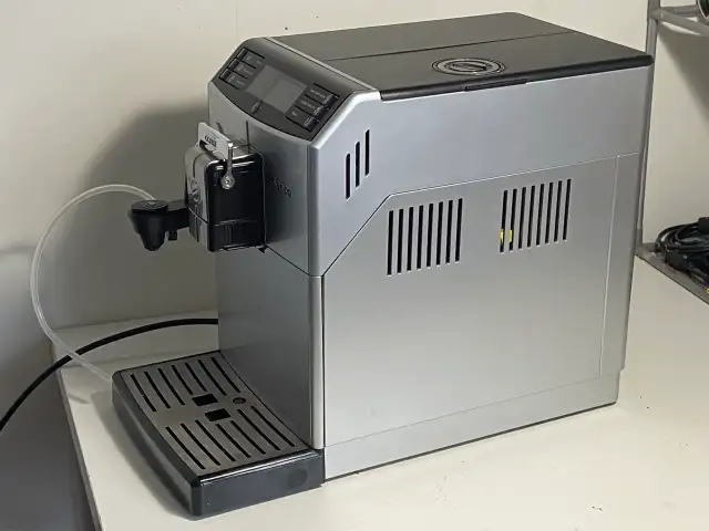 Automatic Espresso Machine Saeco Minuto in Coffee Makers in Markham / York Region - Image 5