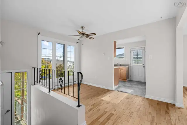 3 Bedroom House on Rent in Long Term Rentals in Dartmouth - Image 5