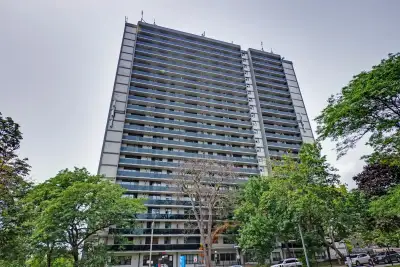 Welcome to this bright and modern 2-bedroom, 1-bath condo located in the heart of downtown. Featurin...