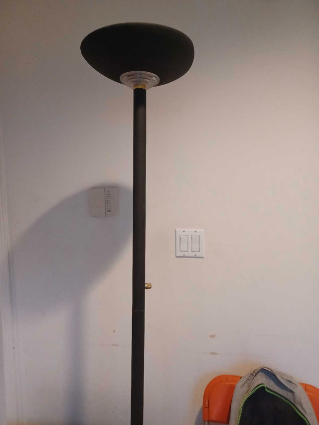 Standing lamp in Indoor Lighting & Fans in Richmond