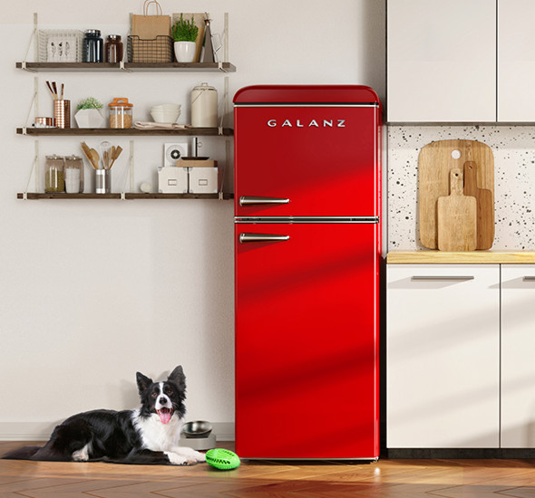 Top Freezer Refrigerator (7.6 cu.ft, red, Retro Style) in Refrigerators in Windsor Region - Image 4