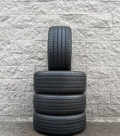 Bridgestone Alenza 001 RFT Run Flat BMW Star Rated Summer Staggered 20” Tires. 2x 245 45 20 & 2x 275...