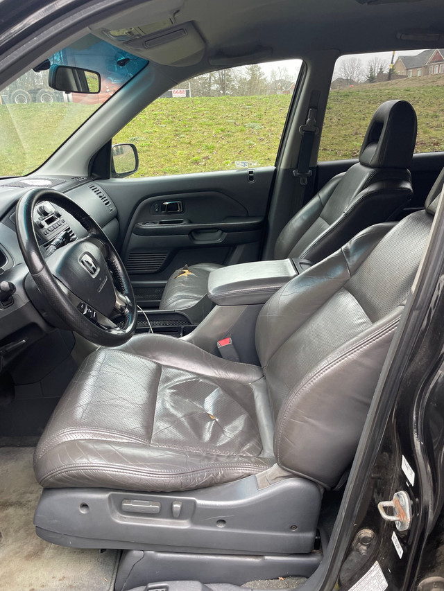 Honda Pilot 2003 in Cars & Trucks in Mississauga / Peel Region - Image 2