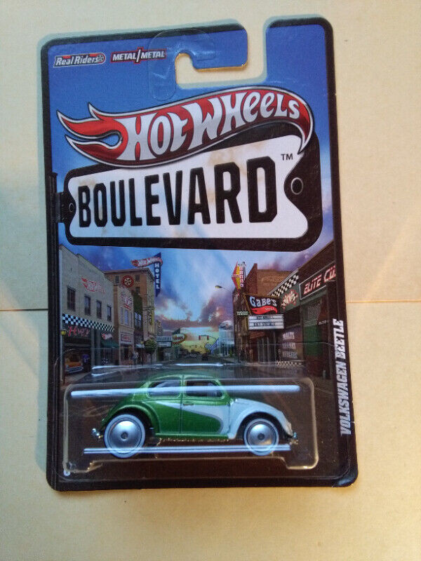 2012 Hot Wheels Boulevard series - Volkswagen Beetle dans Jouets et jeux  à Ville de Montréal