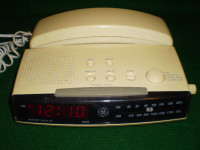 Vintage GE Telephone, FM/AM Radio Alarm Clock