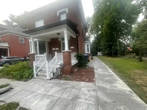 Near Queen & Main - Downtown Brampton • Newly Renovated, Second Floor Apartment • Very Clean & Open...