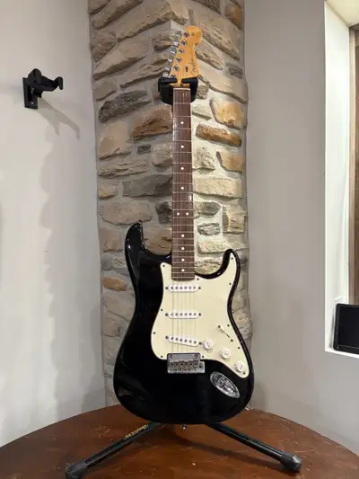 Mint Fender American Standard Strat with Rosewood Fretboard!, View more