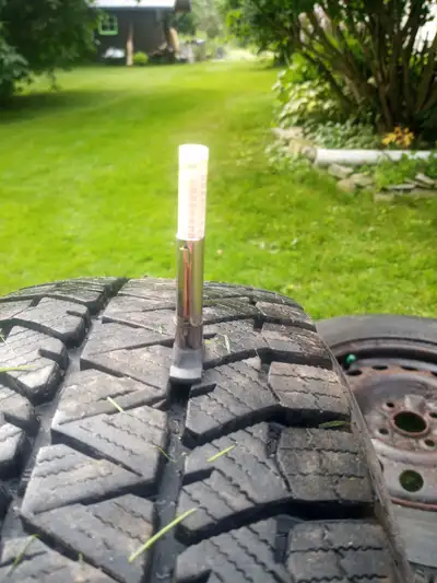 I have for sale a nearly new set of Bridgestone blizzak WS90 195/65r15 4 bolt 4×100 54.1 center bore...