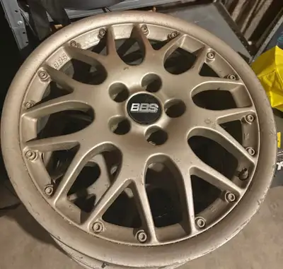Set of 4 genuine Rare 16-inch BBS RS771 two-piece wheels originally equipped on the Volkswagen Golf...