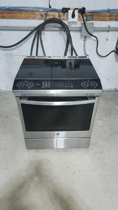 GE Induction stove, View more