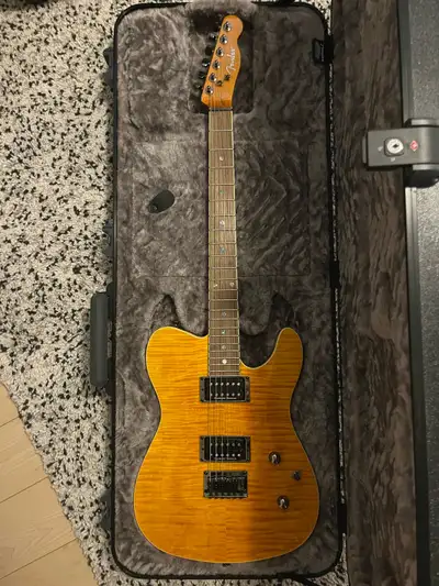 Fender Telecaster/Amp/Case, View more