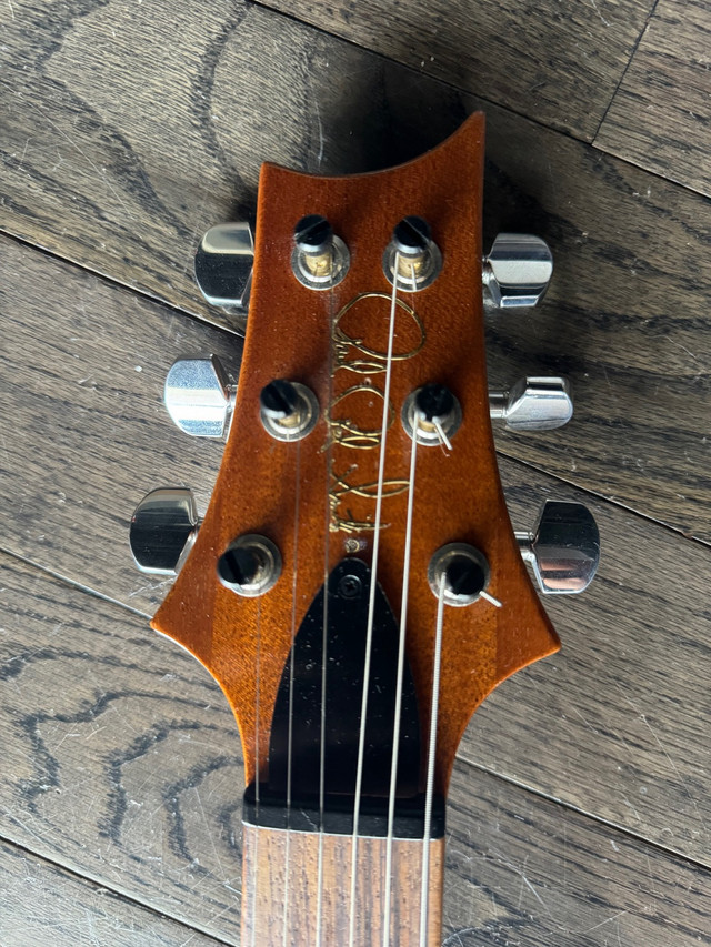 Left Handed USA PRS Custom 24 10-top in Guitars in Oakville / Halton Region - Image 4