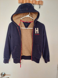 Vest with zipper and hoodie for 6-7 year boy