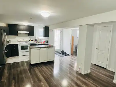 Room for rent (girls only)
