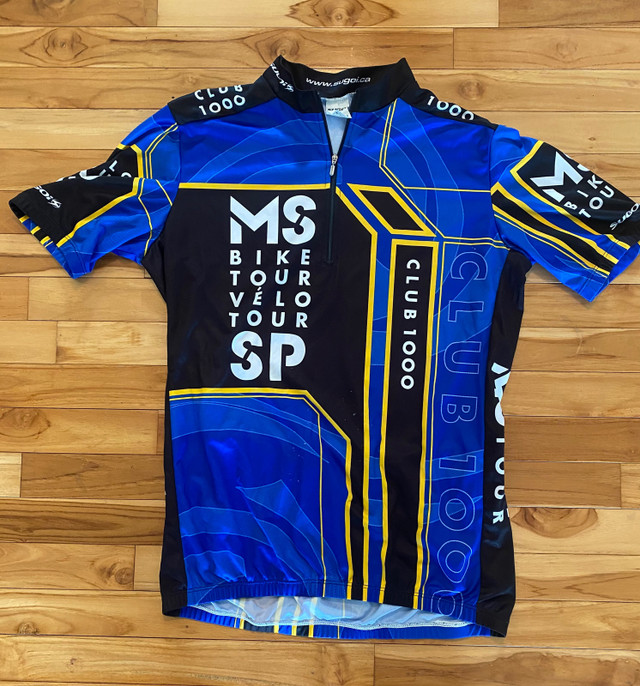 Mens Sugoi XL Cycling Jersey Three Pocket MSSP Club 1000 in Men's in Winnipeg