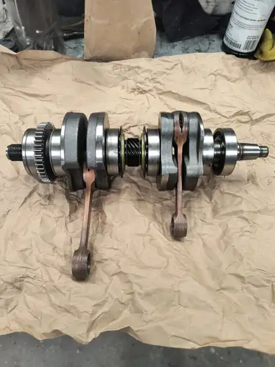 ***PAR TÉLÉPHONE SEULEMENT S.V.P*** 5I4-9'1'2-2'2'1'2*** VILEBREQUIN SEA-DOO CRANKSHAFT 800 cc A CAR...