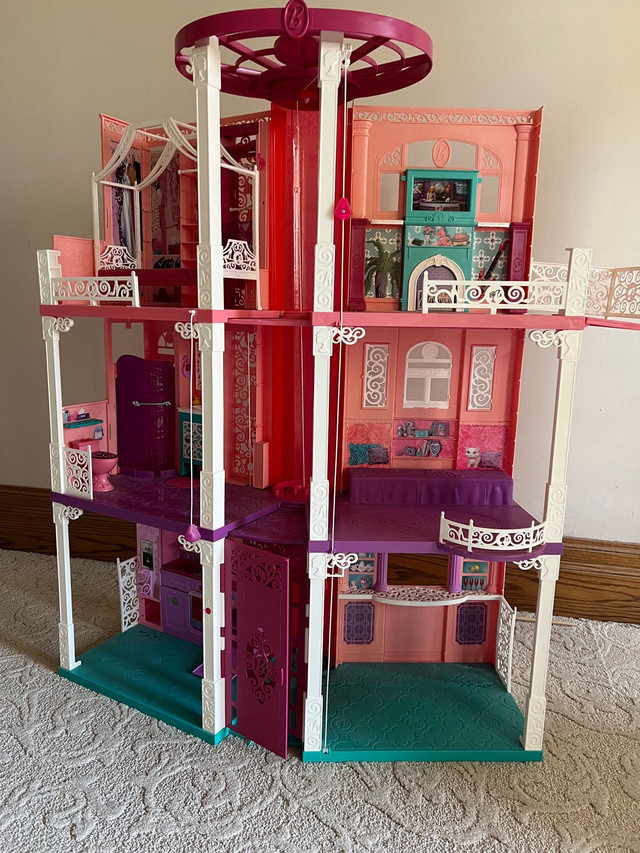 Barbie Dreamhouse with elevator  in Toys & Games in Leamington