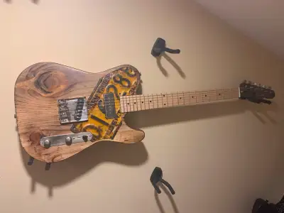 This handmade custom Barncaster is made to honour the Alberta Farmers and Ranchers. It features a Kn...