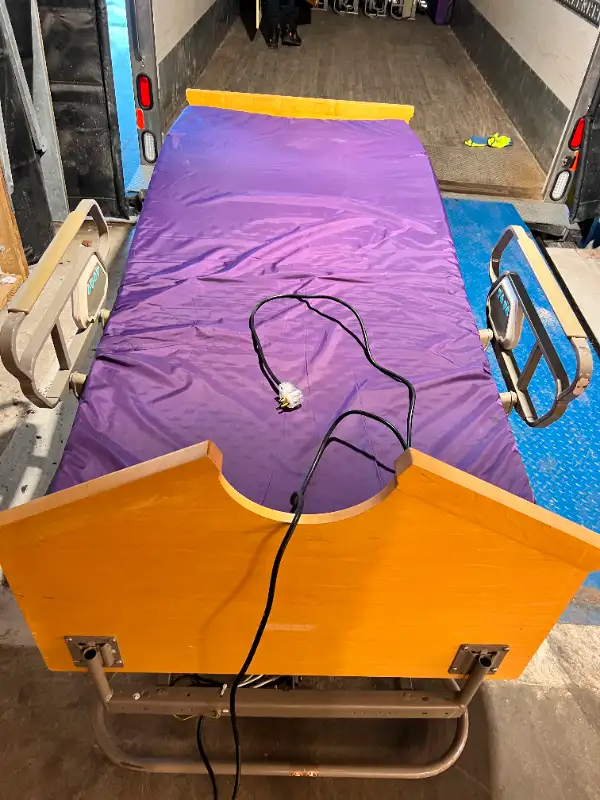 ELECTRIC ADJUSTABLE BEDS FOR SALE!!!63672034671617122