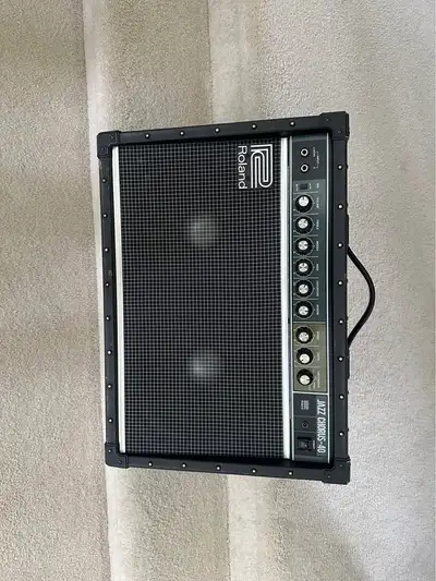 Roland JC-40 Jazz Chorus 40, View more