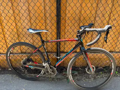 Giant Liv Brava Gravel Road Bike - S frame, View more
