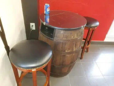 Arcade machine multi-game dans un baril...jeux jouet antiquité, View more