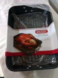 NEW OVEN ROASTER WITH NON STICK RACK 16"X 11"x 3"