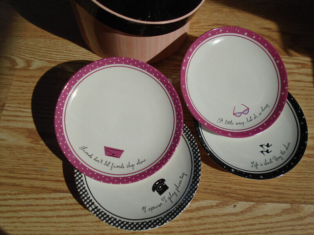 Barbie's 45th Anniversary Plate Set of 4 in Arts & Collectibles in Markham / York Region - Image 3