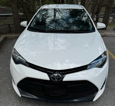 2018 Toyota Corolla LE – 48,100km, One Lady Owner.