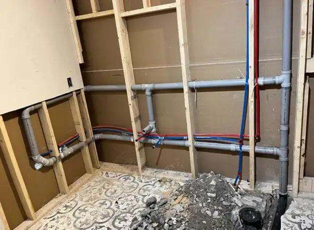 Plumber, Commercial and residential Plumbing in Plumbing in Markham / York Region - Image 9