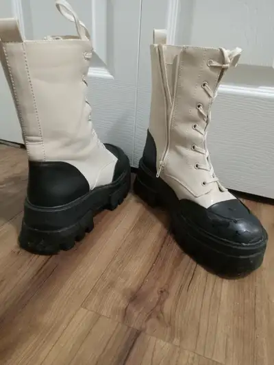 Women Boots | size 9, View more