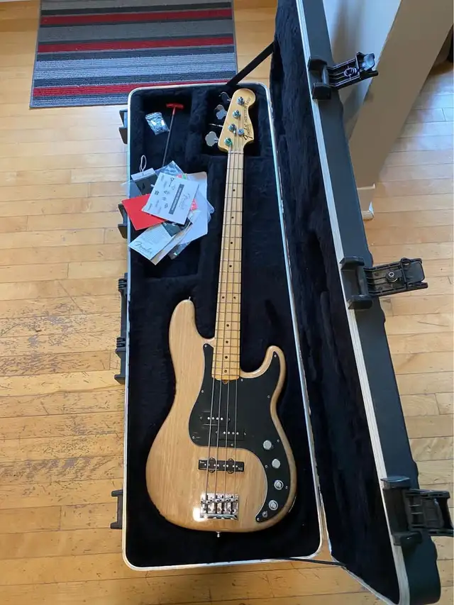 Fender Precision American Deluxe (USA)62863258990979124