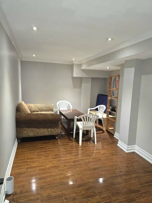 1 bedroom basement apt for rent62865716506115124