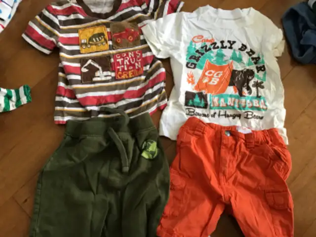 13 PIECES SIZE 2 JOE FRESH BRAND CLOTHING in Clothing - 2T in Peterborough - Image 6