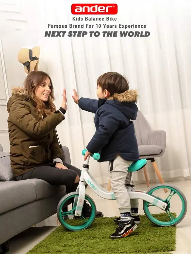 Blue *NEW*  Kid Balance Bike, 10.5-inch wheels, Ultra-light in Kids in Ottawa - Image 3